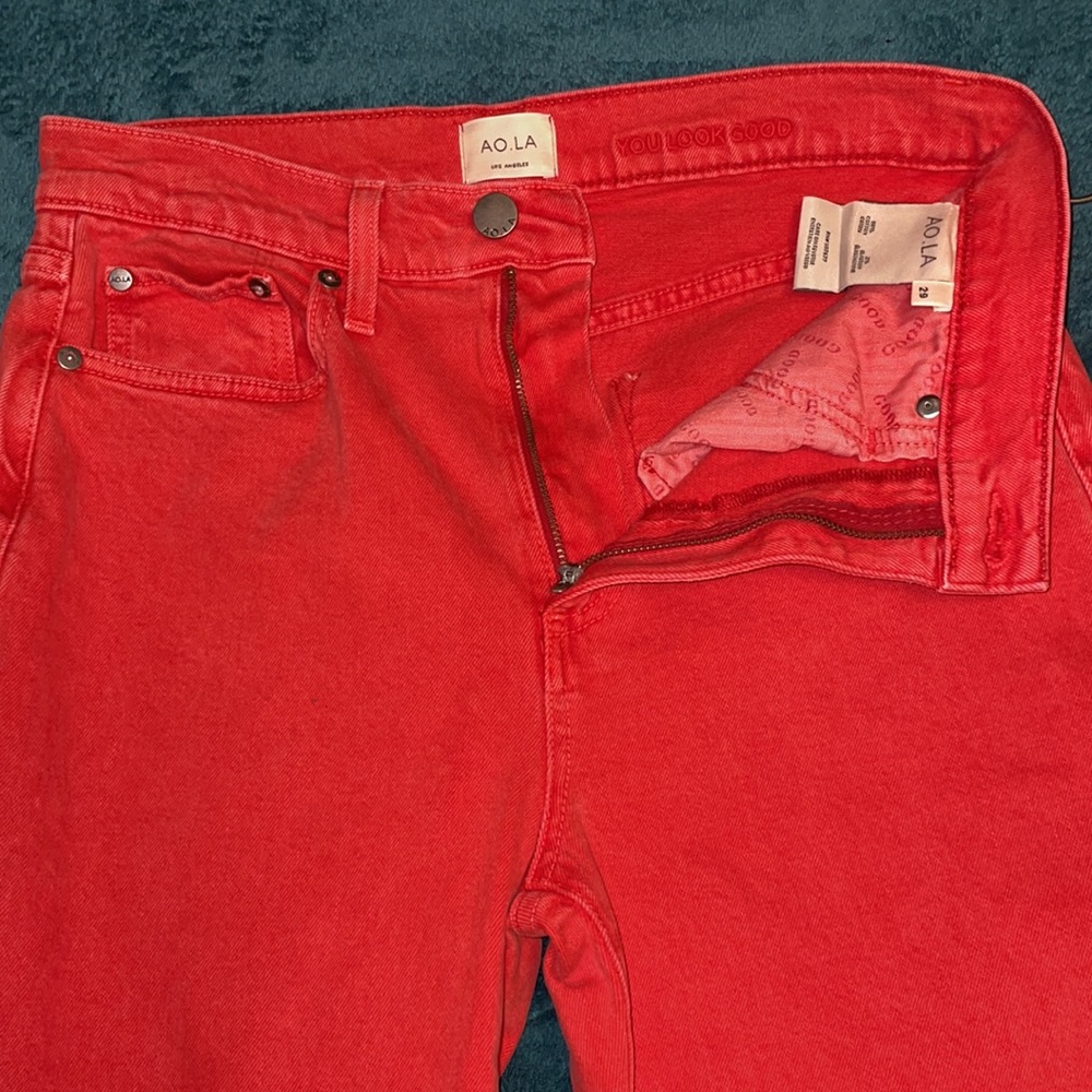AO JEANS